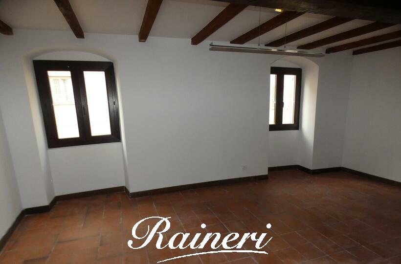 Agence Raineri - STUDIO 3EME ETAGE CENTRE VILLE 4 RUE DE L' ASOMPTION